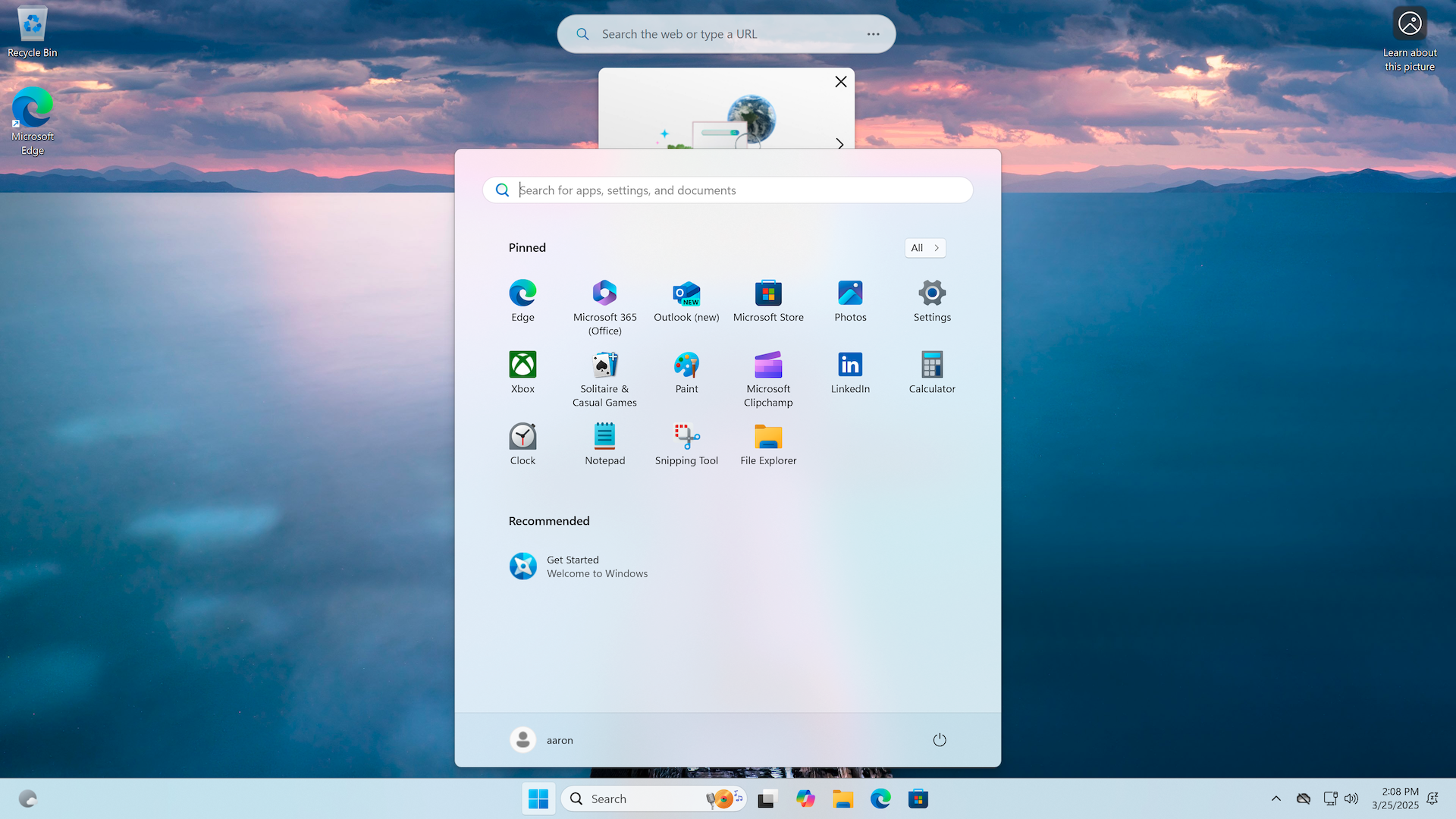 Default Windows 11 desktop