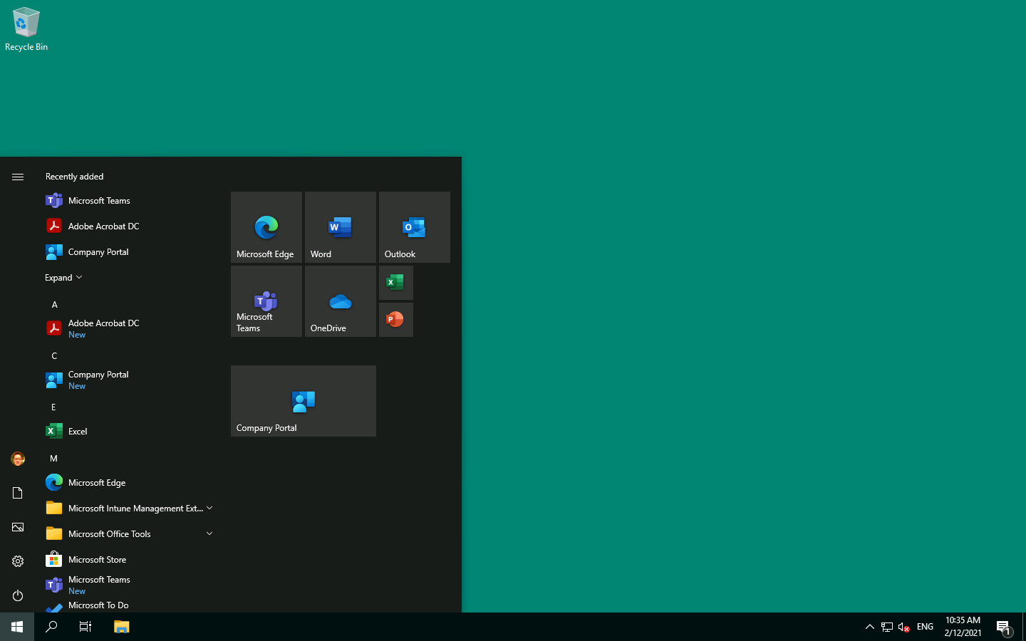 Default Windows 10 desktop